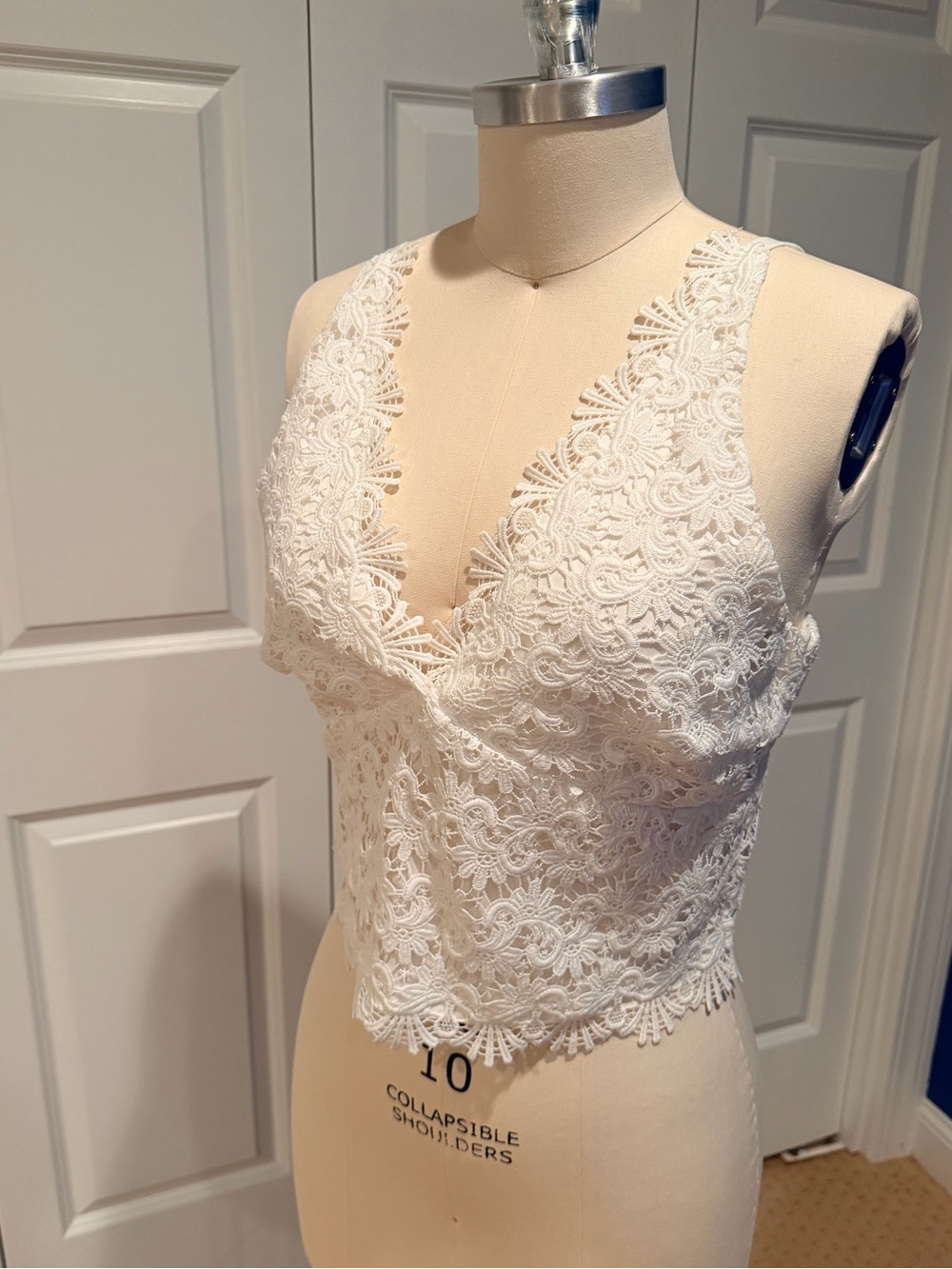 Lucy Paris White Lace V-Neck Cropped Camisole